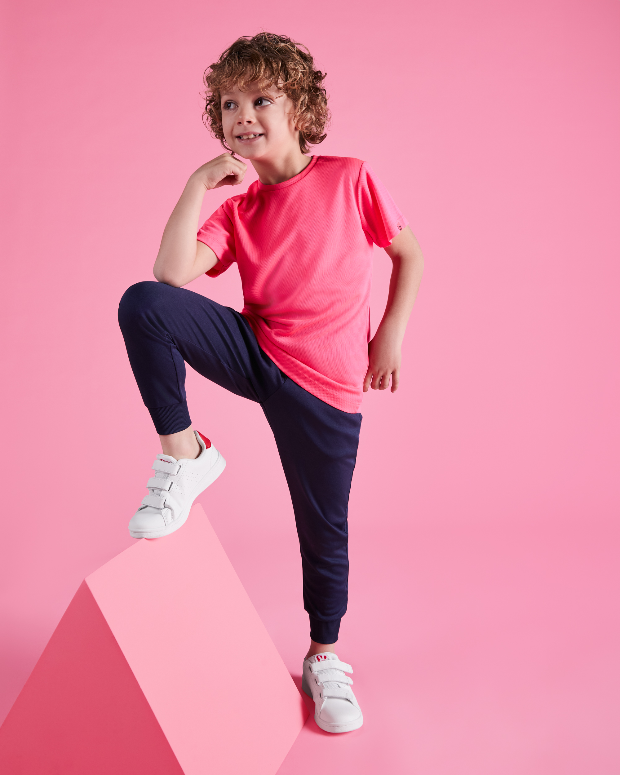 16_T-shirt-sport-homem_MAIN-5