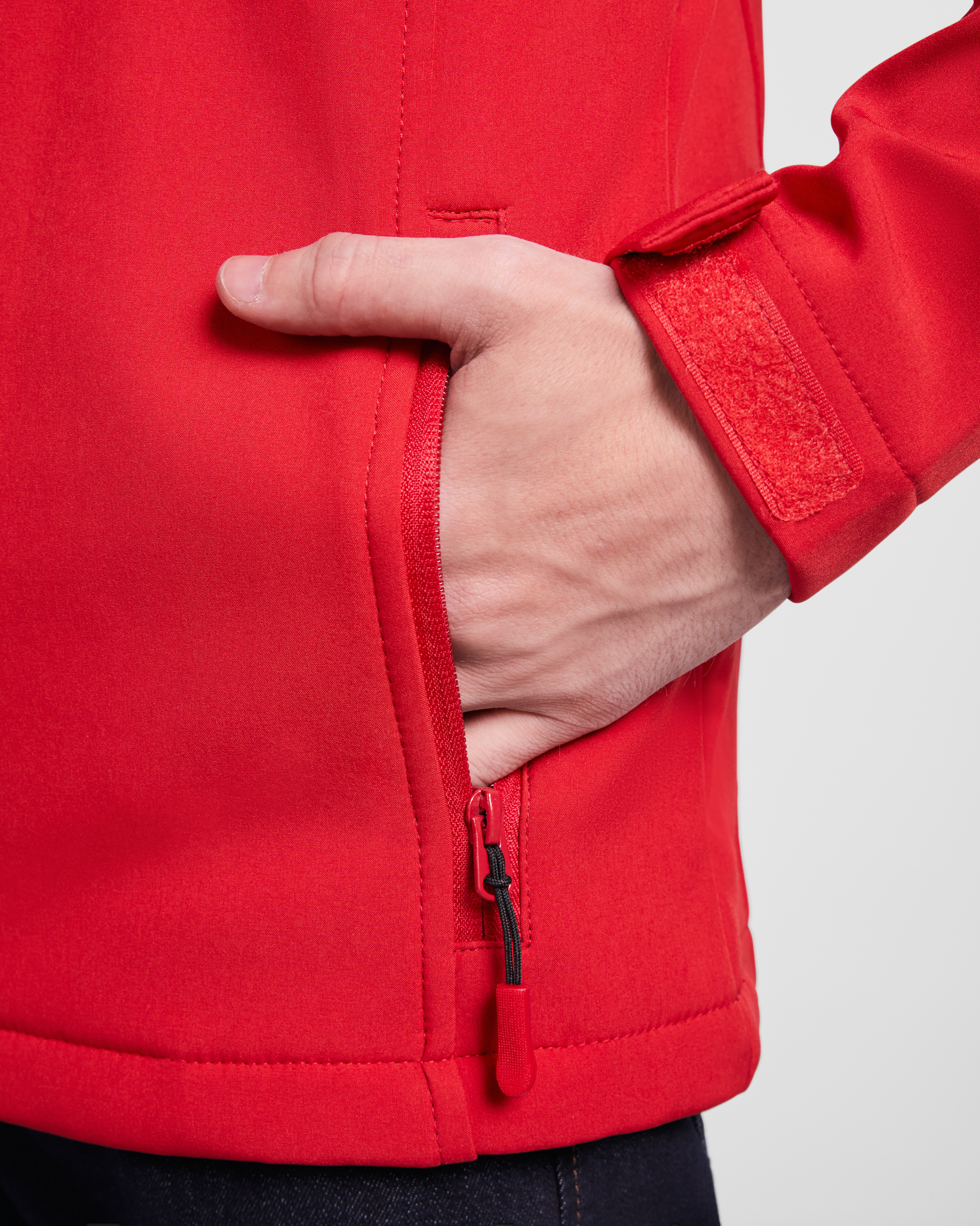 33_Softshell-man_MAIN-3