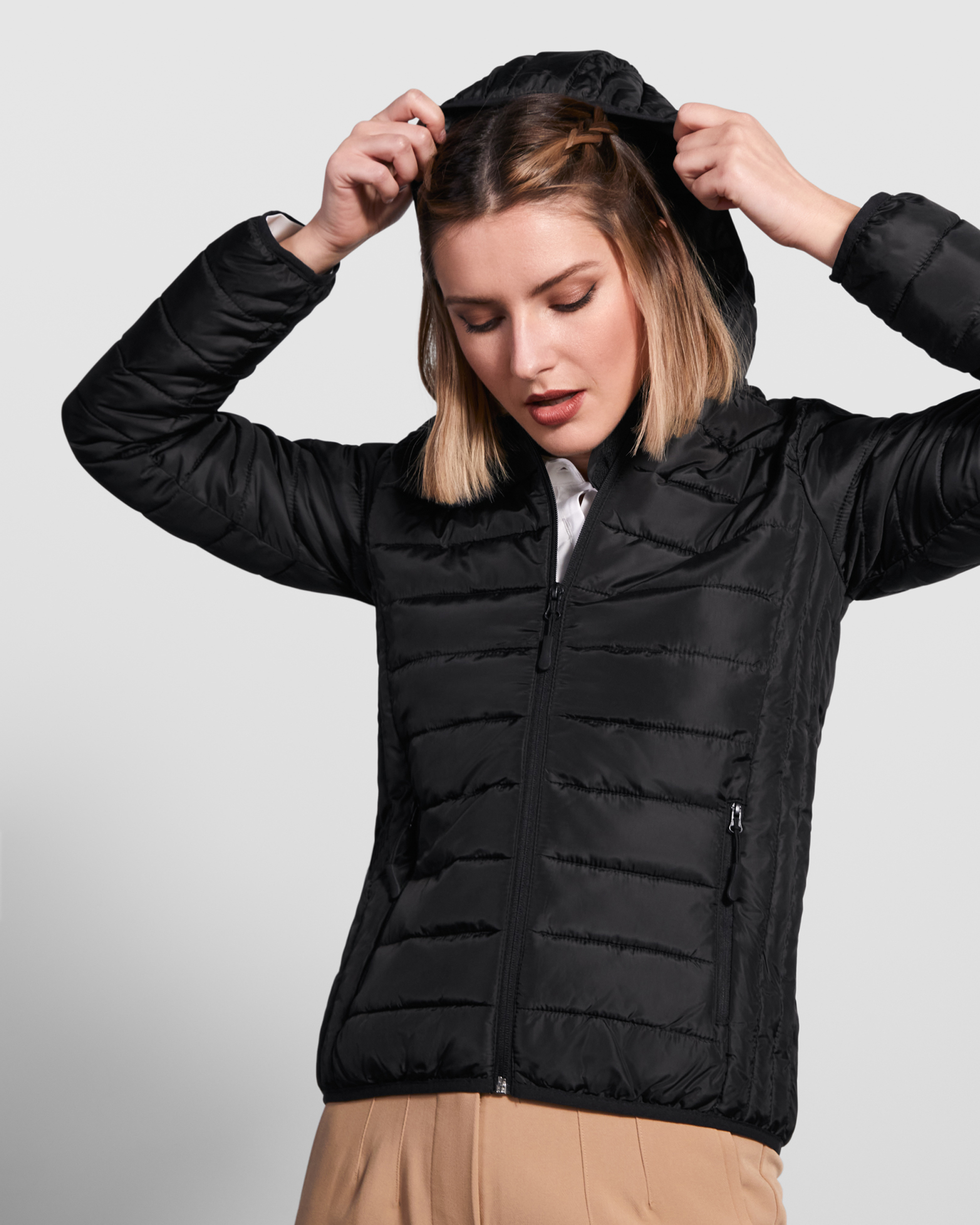 42_Hoodie_Puff-mulher_MAIN-3