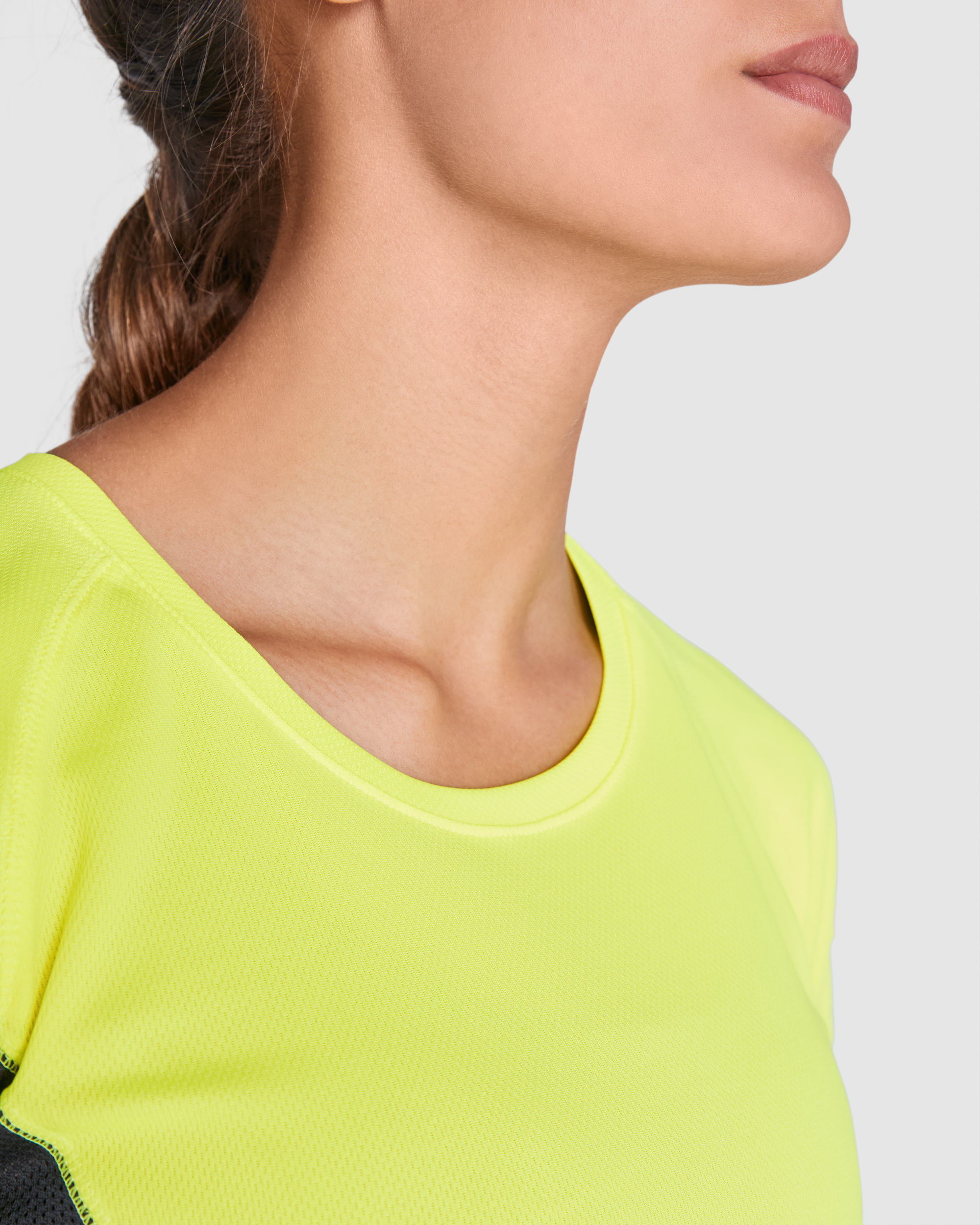 52_T-shirt-sport_duo-mulher_MAIN-4